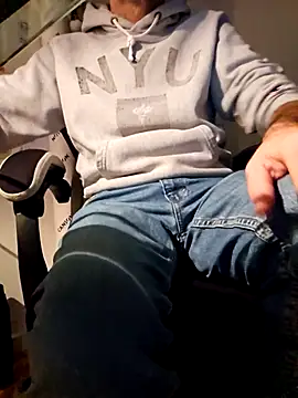 verylargecock's Webcam Show