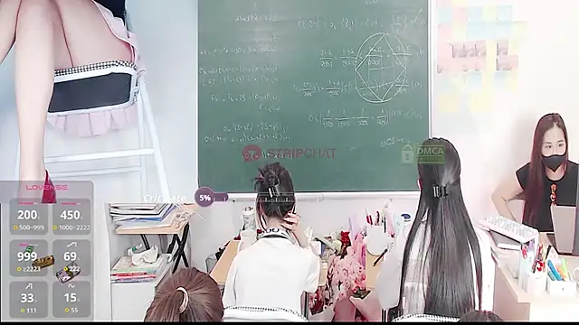 _Math_: вебкам-шоу