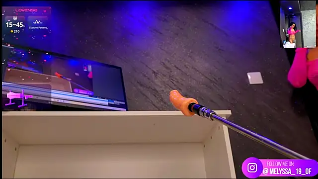 im-your-lovee: вебкам-шоу