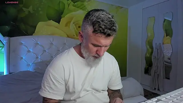 BlowMyXXL Webcam-Show