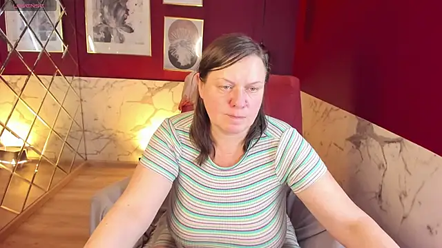 KellyPerfection 即時 XXX 聊天