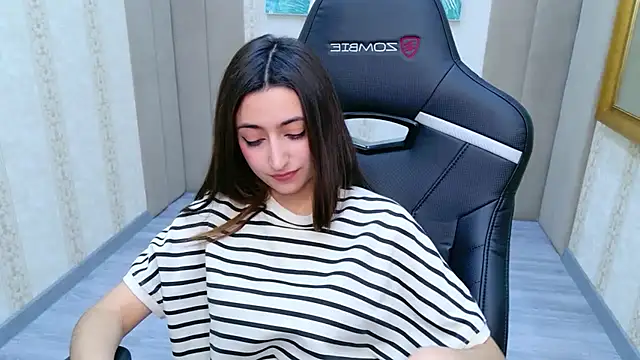 Gloria_Bendall Live XXX-Chat