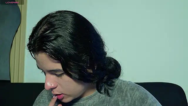 Angel-umbra's Live XXX Chat