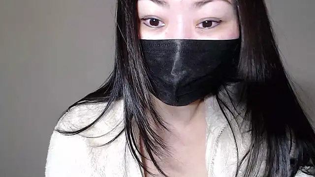 Hika-Channel: απευθείας συνομιλία ΧΧΧ