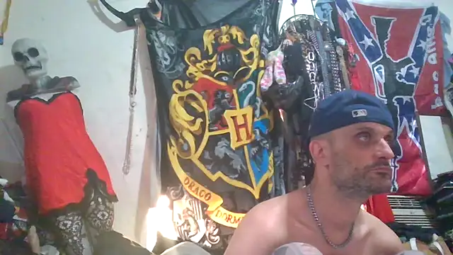 slinginbigD's Live XXX Chat