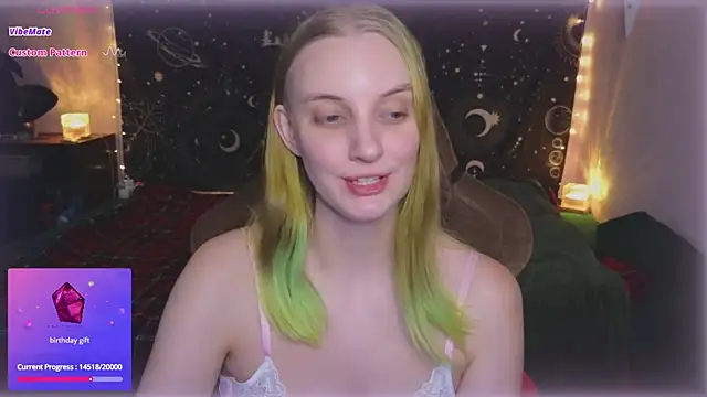 แชท XXX สดของ Fluffy_muffin_