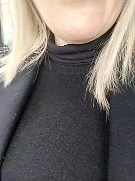 Madamx14: онлайн-секс-чат