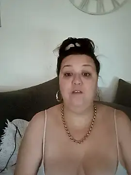 Nova-iswiserx Live XXX-Chat