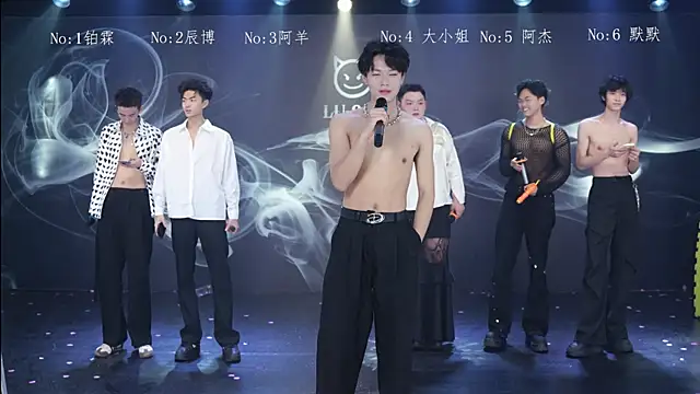 MS-180- live XXX chat