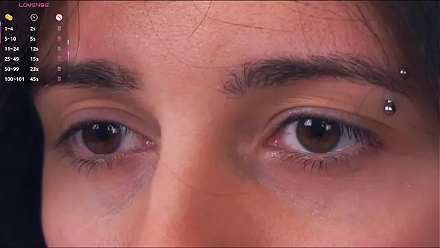 Holla_Molly live XXX chat