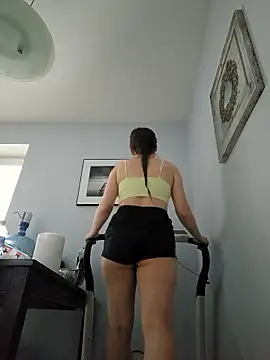 Happy_Gym_Year Live XXX-Chat