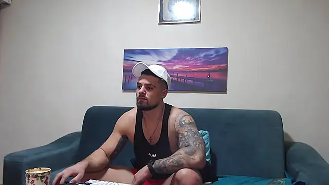 دردشة Tiberius_hunk الجنسية المباشرة