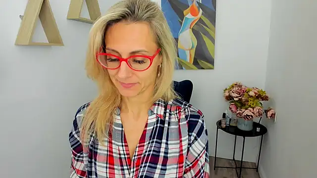 MuseOfStage live XXX chat