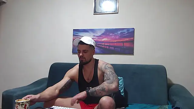 Živý XXX chat Tiberius_hunk