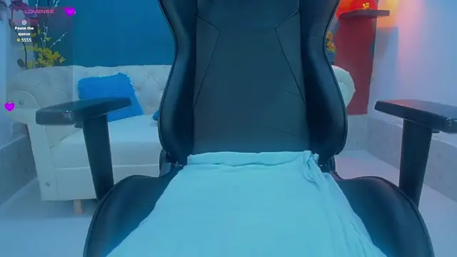 Miagreys1 即時 XXX 聊天