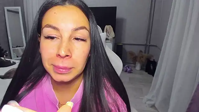 دردشة AvisFlowers الجنسية المباشرة