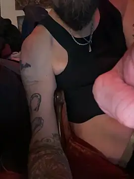 htk1975: онлайн-секс-чат