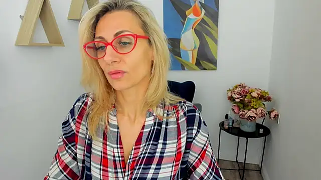 MuseOfStage's Live XXX Chat