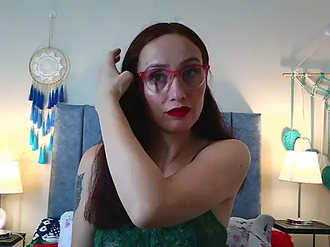 Онлайн чат XXX IberianMoonMK