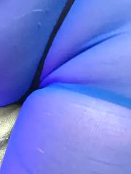 keila_j's Live XXX Chat