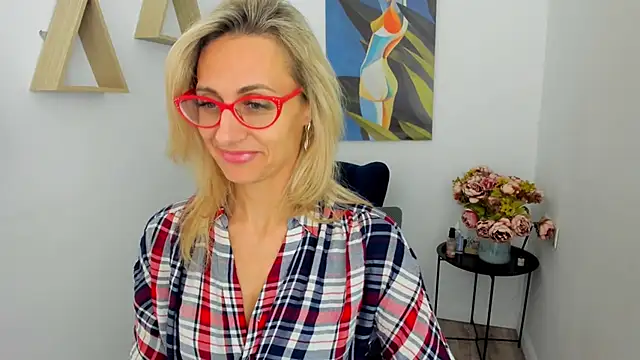 MuseOfStage's Live XXX Chat