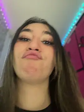 Онлайн чат XXX Sophie_LS