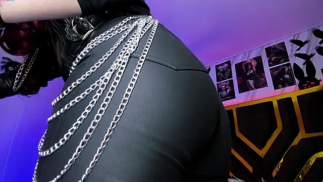 Evangelinejoness_'s Live XXX Chat