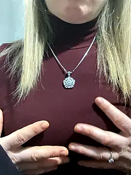 mana-ala's Live XXX Chat