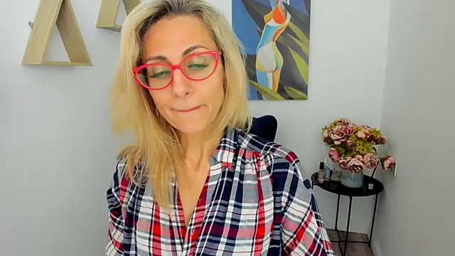 MuseOfStage: вебкам-шоу