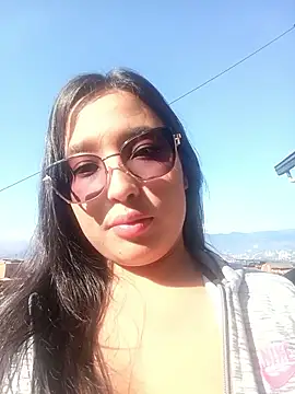 kitty_roouse live XXX chat