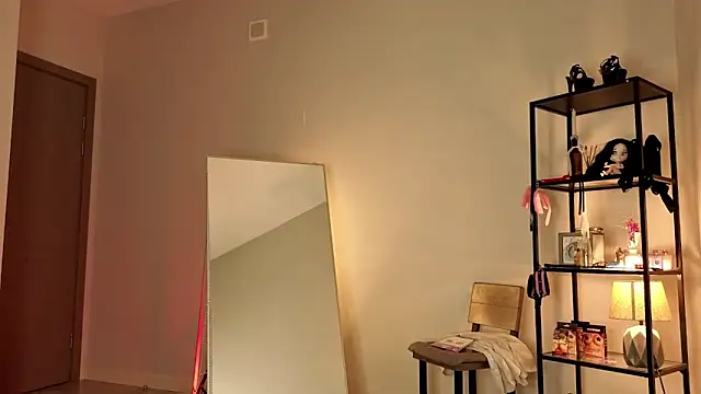 elfinvibes élő XXX-chatje