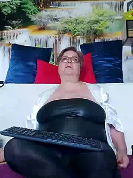 Chat +18 de QueenPammy1 ao vivo