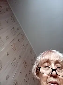 Anatolia5961's Live XXX Chat