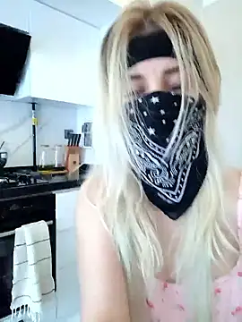 Онлайн чат XXX Sweet_xxBuse