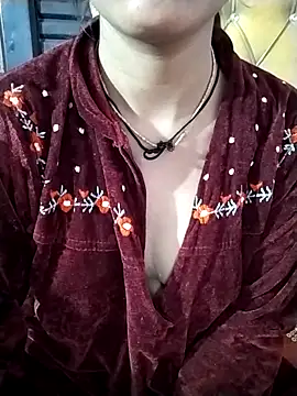 RASHMI_SHARMA9 élő XXX-chatje