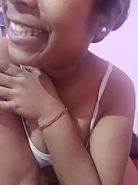 -ALYA: απευθείας συνομιλία ΧΧΧ