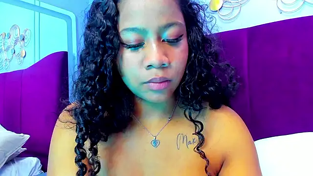 Sofi_Fox_'s Live XXX Chat