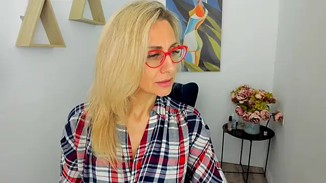 MuseOfStage: απευθείας συνομιλία ΧΧΧ