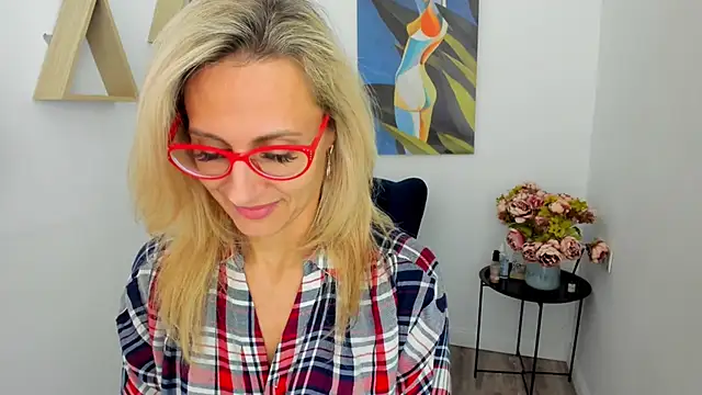 MuseOfStage: απευθείας συνομιλία ΧΧΧ