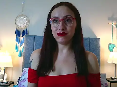 IberianMoonMK Adlı Modelin Canlı XXX Sohbeti