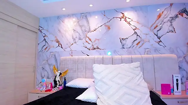 kiana_cream's Live XXX Chat