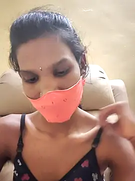 ramyasri-'s Live XXX Chat