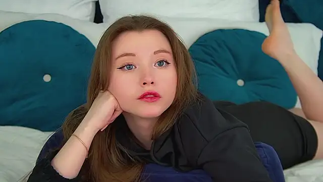 KeiraAsti live XXX chat