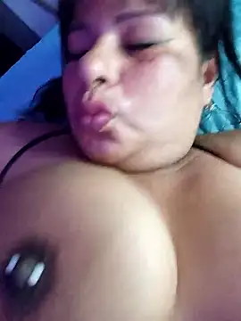 RosenRot07's Live XXX Chat