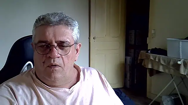 _hippo_ Live XXX Chat