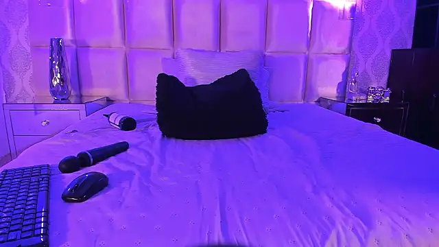 KendallWiings live XXX chat