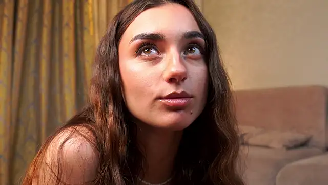 MinnaShummon's Live XXX Chat