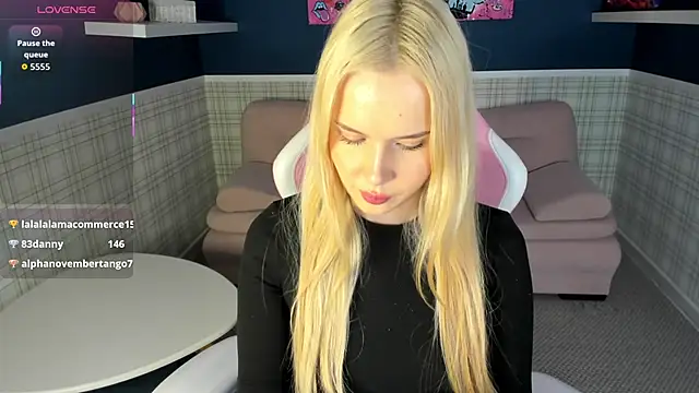 NicoletaCooper – Live XXX-chat