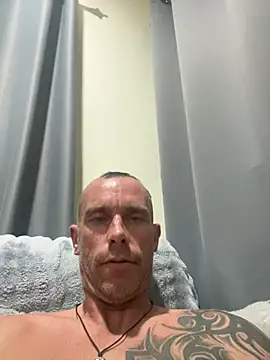 sexytony82's Webcam Show