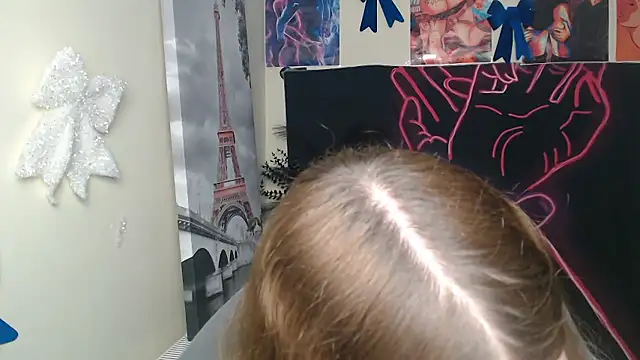 StellaCRL's Live XXX Chat